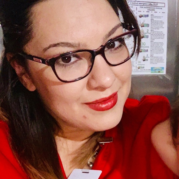 Meet your Posher, Mary - Picture 1 of 1